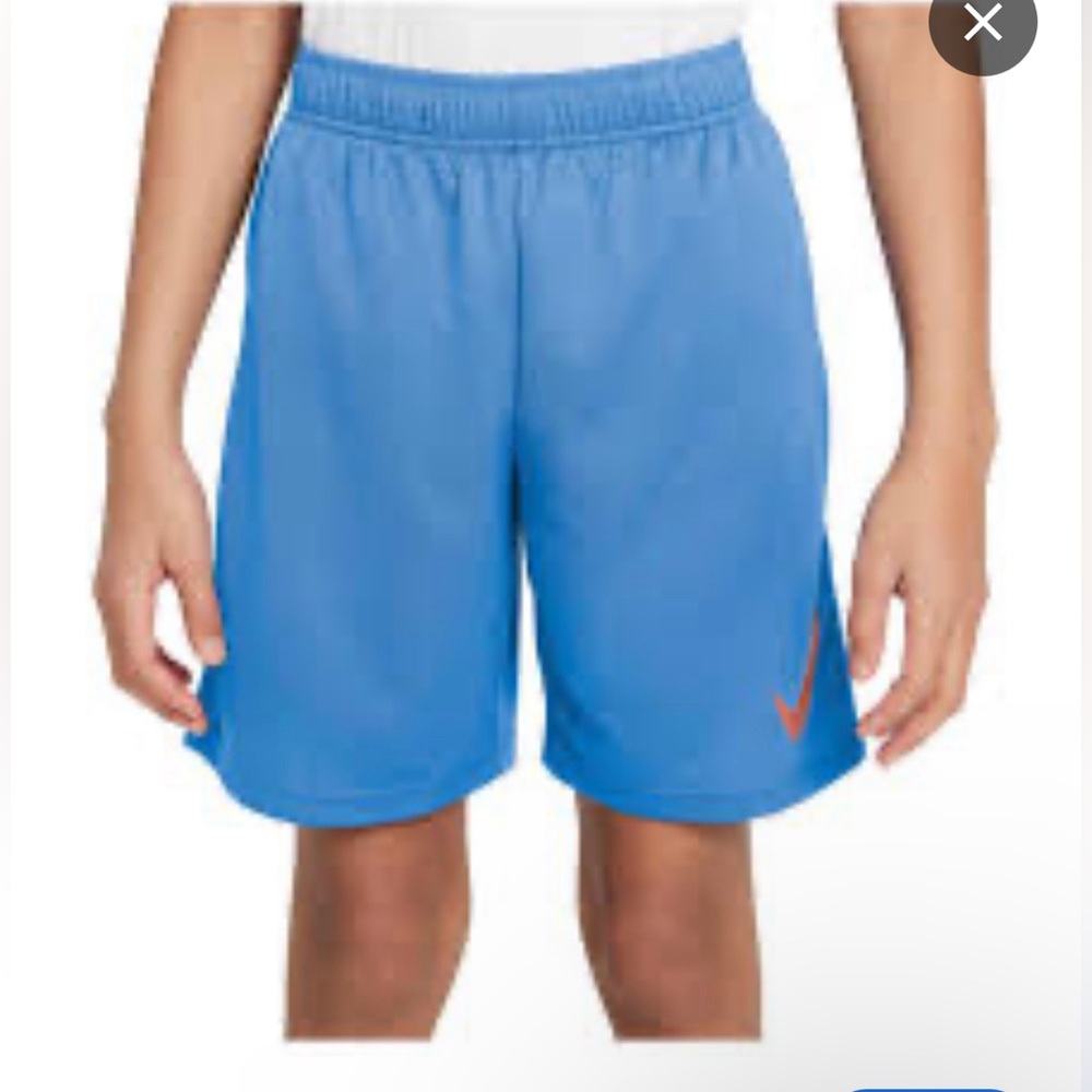 Nike Boys Shorts in Light Blue| M 10/12